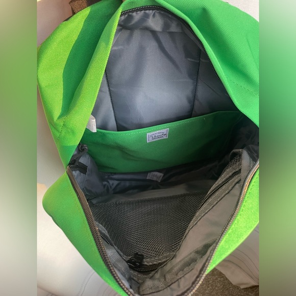 Vaschy Ultralight New Green Backpack - Picture 5 of 7